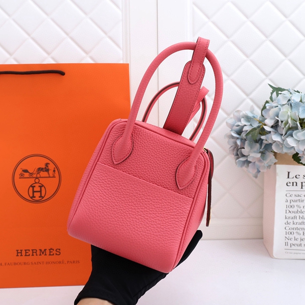 エルメスバッグ背面デザイン